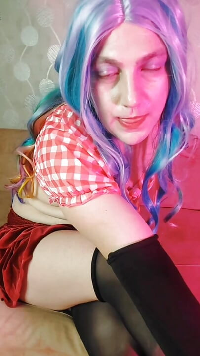 The Medusa Appearance Sissy Pretty Pinky