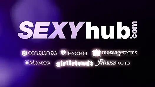 Lesbea ups, falsches bett! Arian Joy und Lilly bella intime muschi lecken und scissoring orgasmen