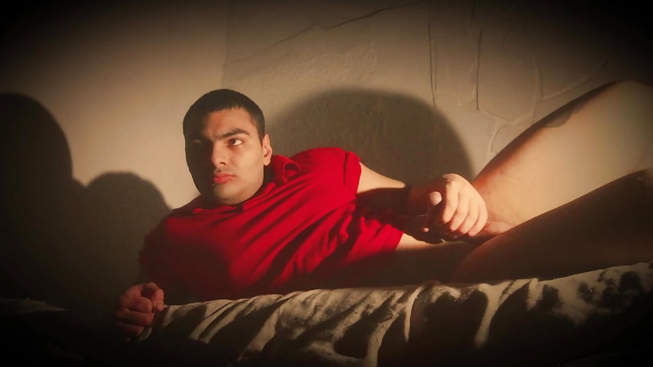 Sexy Gentleman Number 1 - Masturbation in bed with Latex Gloves - Cristopher Rebellato Alexis Large Penis 18 CM