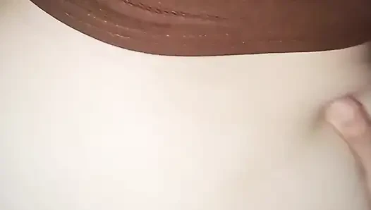 Drinking night leads us to show off and have sex in the street, hopefully the neighbors haven't seen our creampie in secret