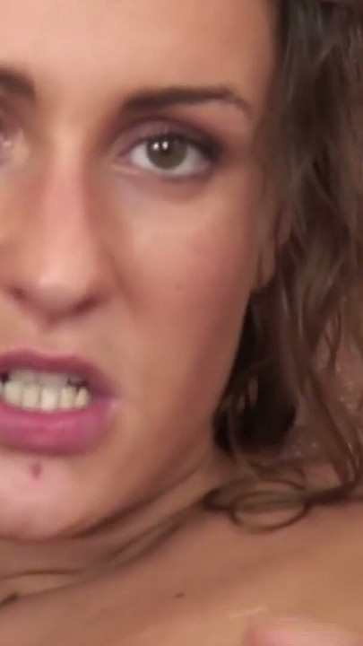 Pure Vicky wie du sie noch nie gesehen hast | Clip 2