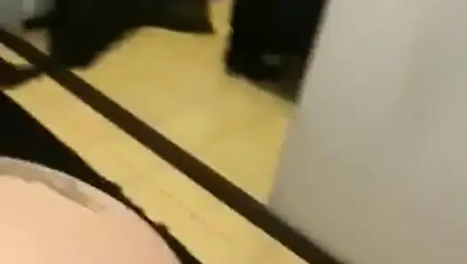 Tüm sütümü ateşli arkadaşımın götünde