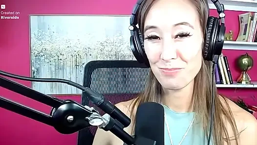 Wawancara Trikepatrol - Christy Love (pendeta, pendeta dewasa dan komedian!)