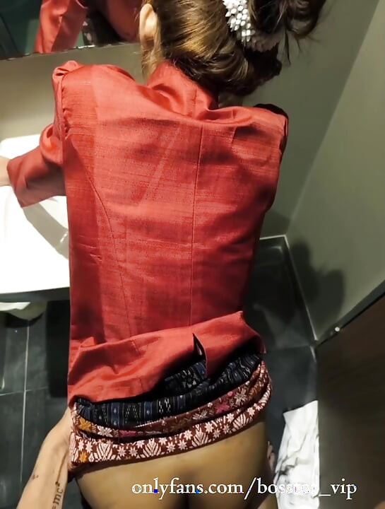 POV 타이 E-San 드레스