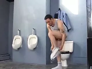 Joey Albano berkongkek semula