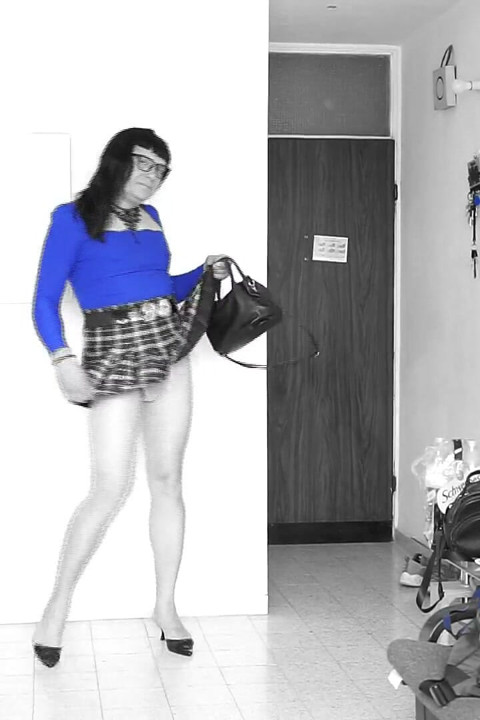 Blue Boy Crossdressser