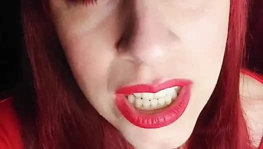 Topluluğumdaki tatlı bir dişten başka bir tuhaf fetiş! Dil ve tozluk fetişi!