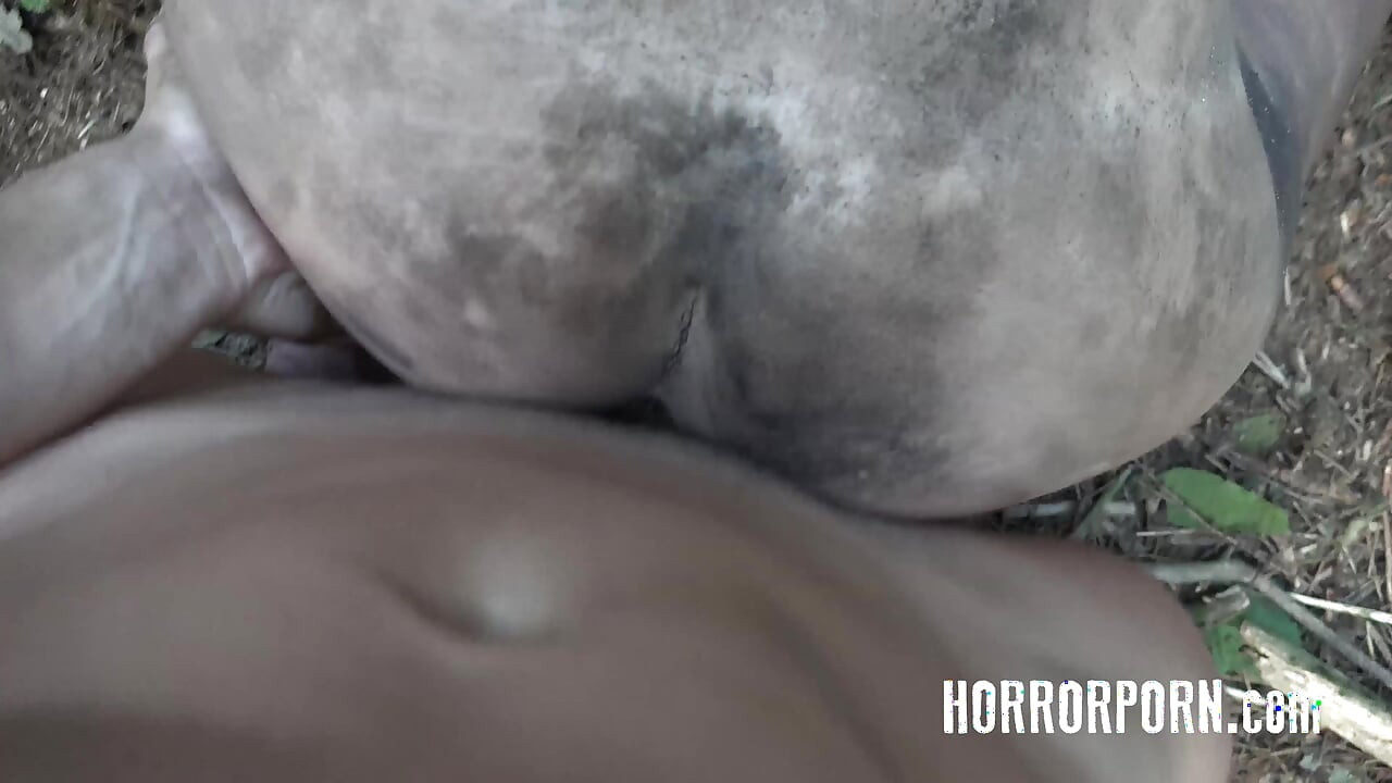 The dark side of the woods (Horror Porn)