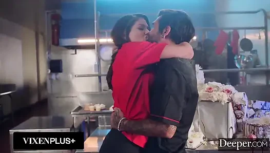 Daha derin baker alyx star doyumsuz bir iştaha sahip