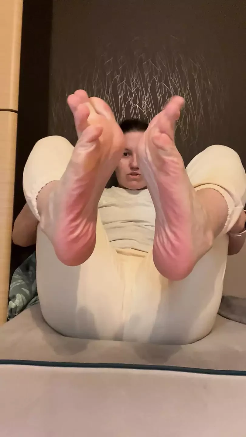 Dirty Socks, Foot Sniffing