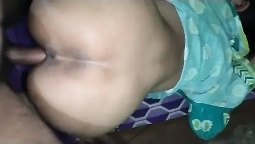 Bhabhi doggystyle fickt dicken arsch