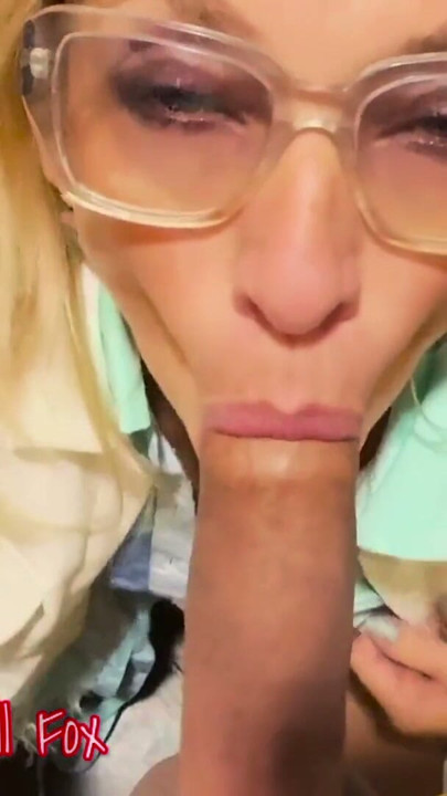 Sex in the Toilet. French Blonde MILF Axell. Fetish Blowjob. Deep Throat. Rimjob. Real Live Video. | Clip 1