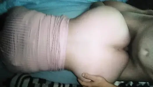 Pov aku merekam dengan ponselku bagaimana aku menyetubuhi gadis rambut pirang dengan pantat bahenol
