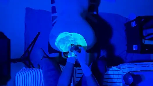 Ultraviyole yumruk sokma