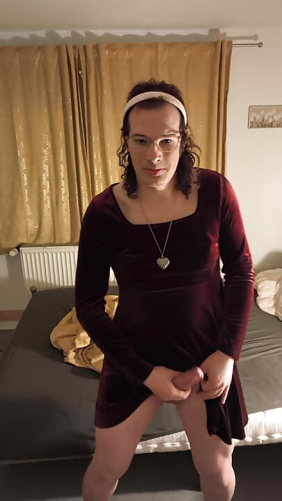 Masturbating and Comshot in Sexy Dress