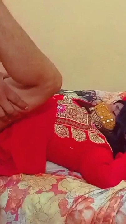 Suhagraat wali chudai wedding night romance, Newly Married Couple Have anal Sex in Hindi, desi Indian wife ass fucking | Clip 1