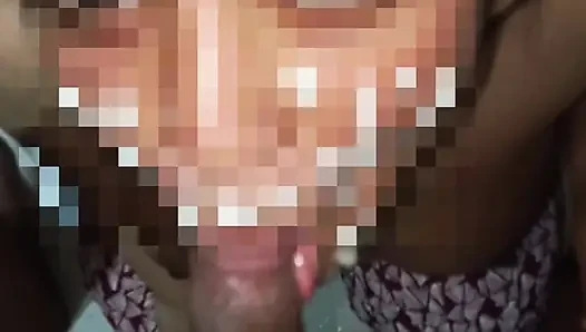 Дези бхабхи делает минет Devar.