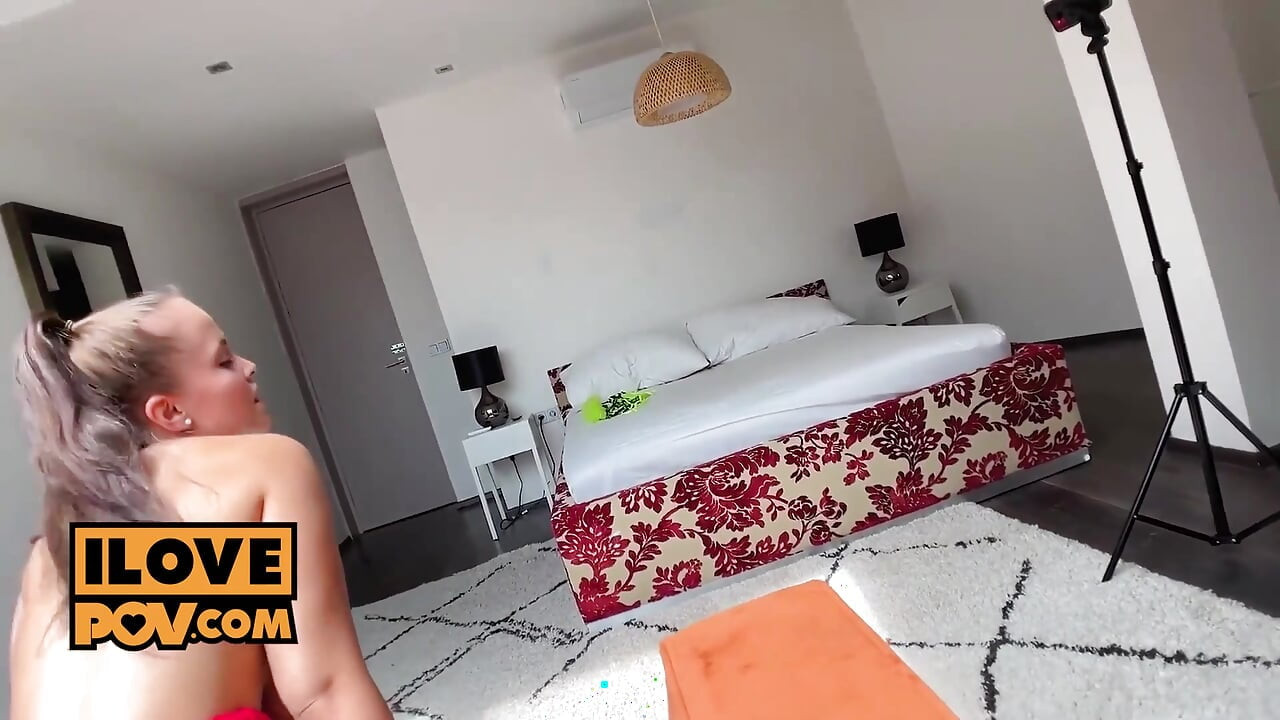 POV - Горещо чукане на курва Дженифър Мендес, жадна за хуй