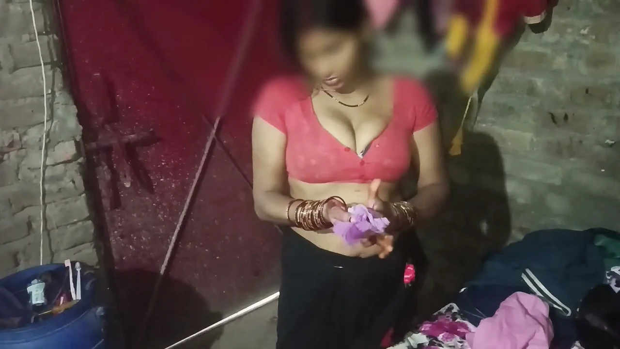 Ass fucked bhabhi brother-in-law ke cock se doggy style in hindi audio