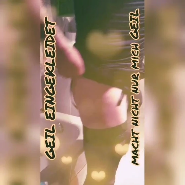 Hot Sissy Pia clip