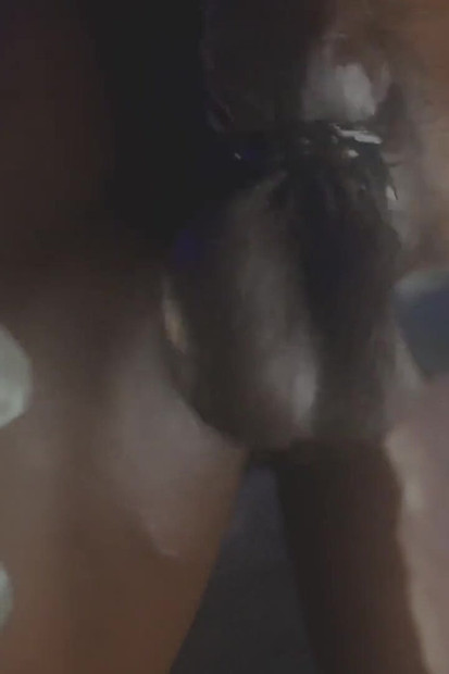 我在这里显露了你，现在把你的精液给我