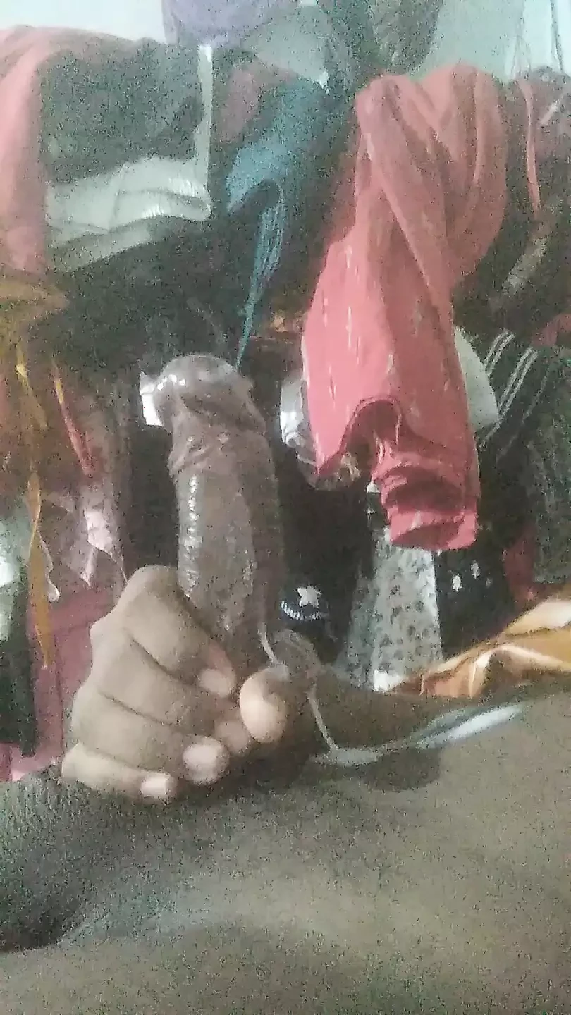 Desi boy mastrubating alone having big black tool