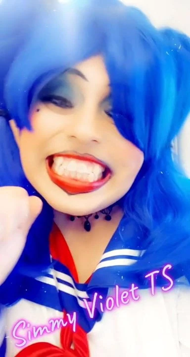 Simmy Violet TS saying hello to all of her Suscribers