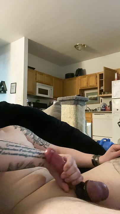 I Couldn’t Hep But To Play With My Dick