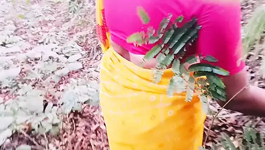 Секс дези в джунглях на улице