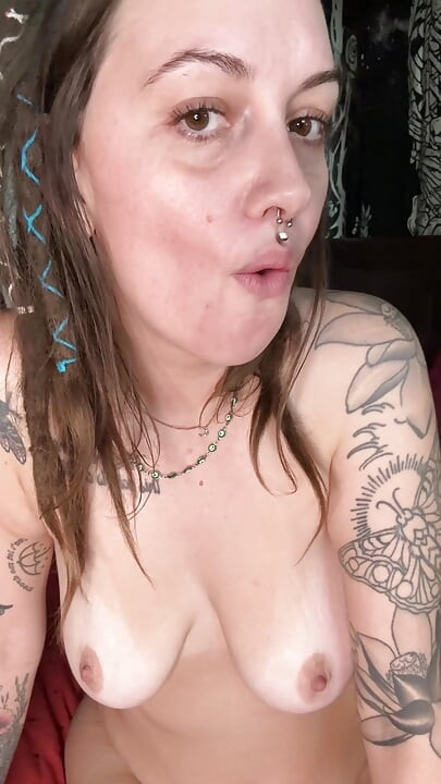 amateur smoking fetish dildo fuck