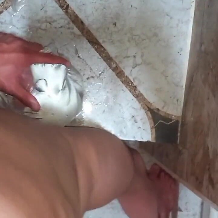 POV Bath Session with Shayan Deniz