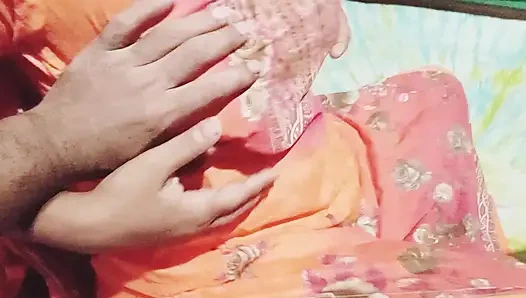 Hot Desi Boudi and Clener Sex Video