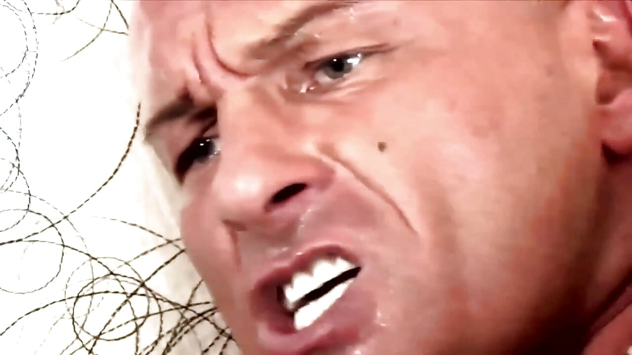 Lični trener jako jebe plavušu bombu