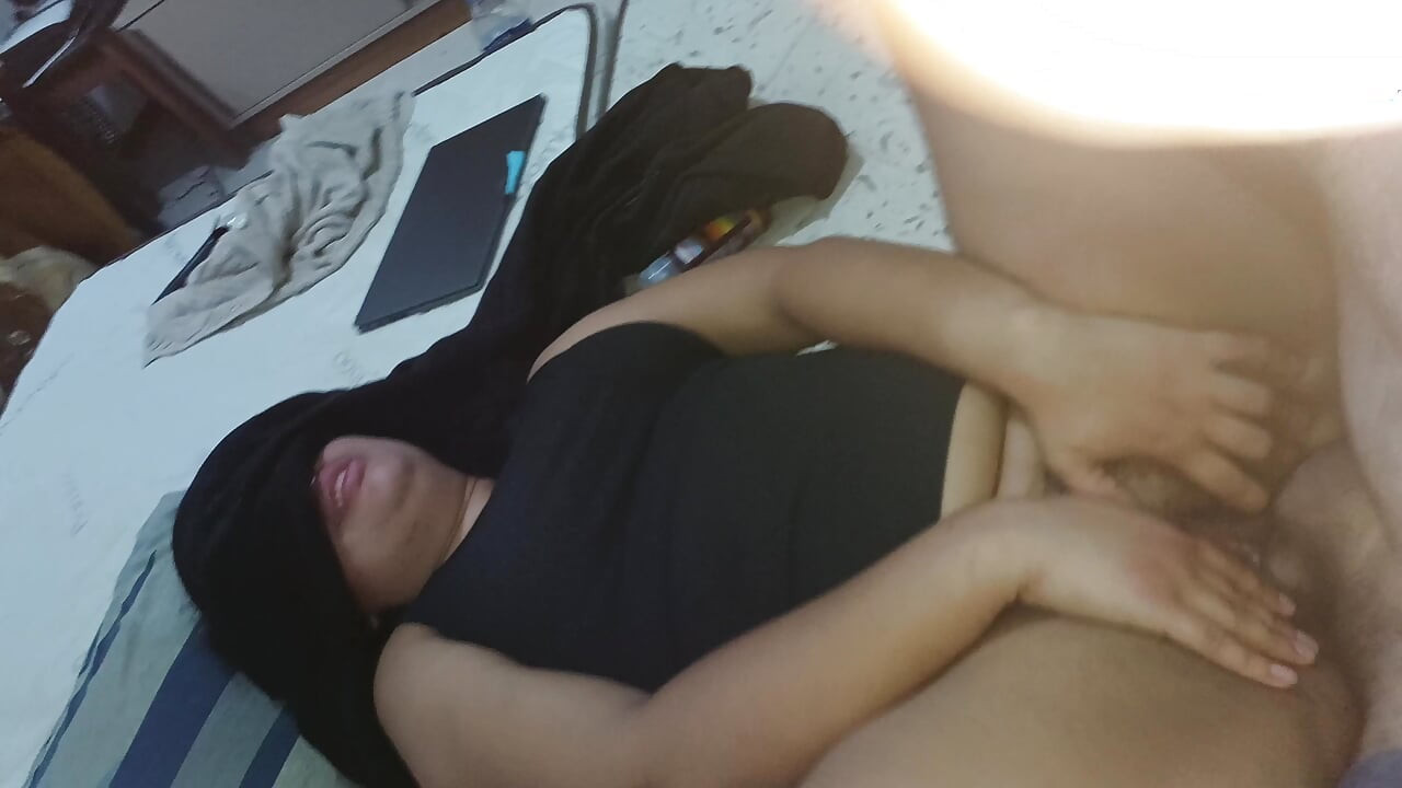 BBW MISSIONARY, THIS BITCH CUMS HER NAUGHTY PUSSY, MULTIPLE TIMES