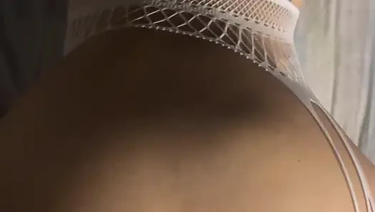 Я наконец-то смог трахнуть подругу моей подруги, когда она пошла на работу