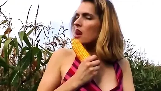 Massive Corn Cob Stretching Gaping Pussy Wide Open Outdoors