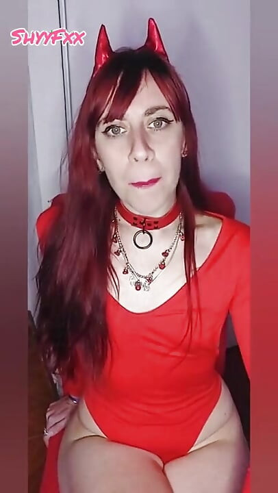 Shyyfxx pego fazendo sexo! Minhas experiências mais embaraçosas já contadas!