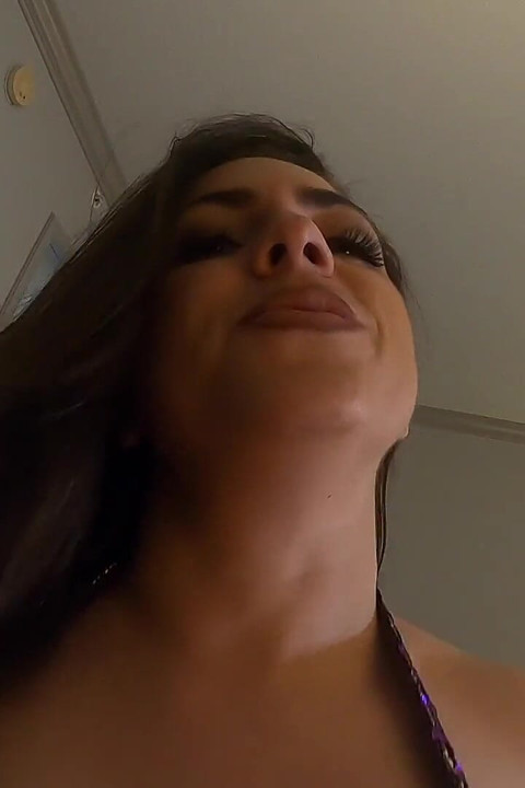 Horny Housewife Valentina Bellucci's Craves Indian Cock