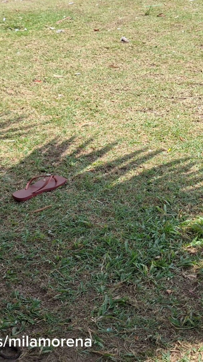 heat results in open leg and panties showing | Clip 2
