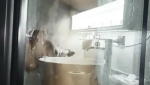 Schau Mir Unter Der Dusche Zu.