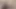 Alışveriş merkezi müşterisine yeni koleksiyonlarını göstermeyi deniyor