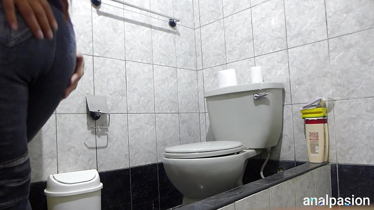 Intense Anal to Stepsister in Bathroom with Cumshot Inside the Ass