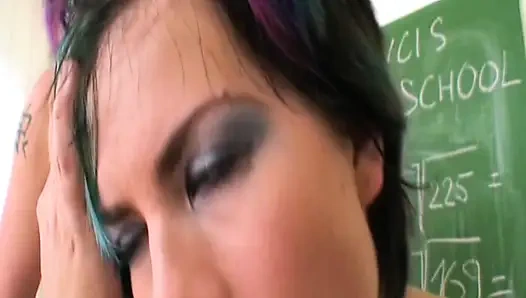 Naughty teen deserves to pass an exam with a teacher who is her grandfather's age