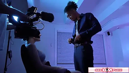 Bts-pejantan sange zaddy2x pantatnya dilumuri minyak oleh blake blossom!