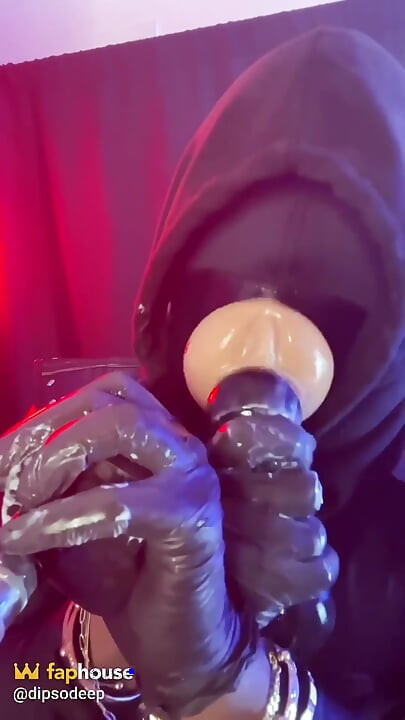 Cum Hungry Fleshlight Pussy Deepthroat Simulator Pig