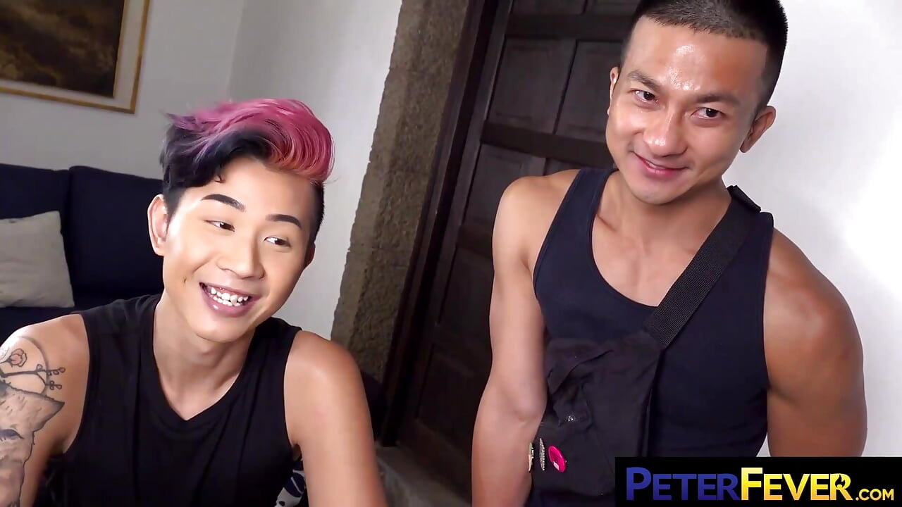 PETERFEVER Zed Sheng Walks In And Sucks Angel Nash Cock Right Away