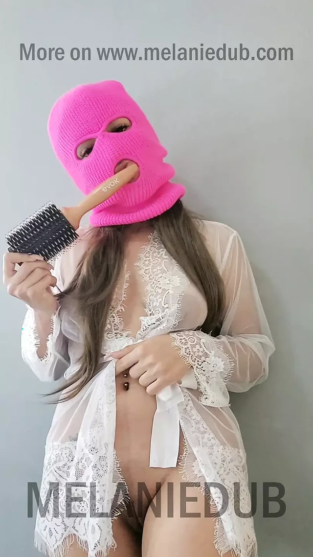 Petite curvy latina masturbating alone in her room. Melaniedub
