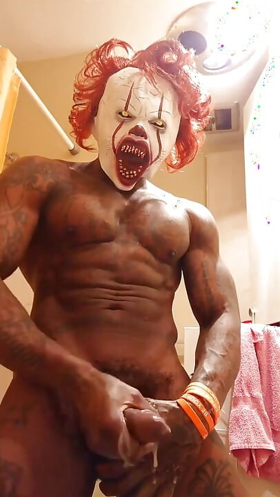 New Porn: BBC Worship Hallelujah Johnson (The Tears Of A Clown) Tall Dark Chocolate Muscles Tattoos Hairy BBC Hallelujah Johnson