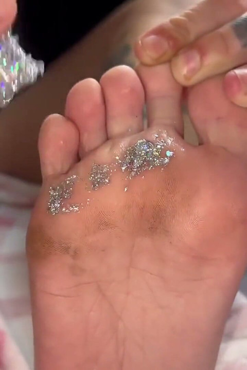 Starts Feet