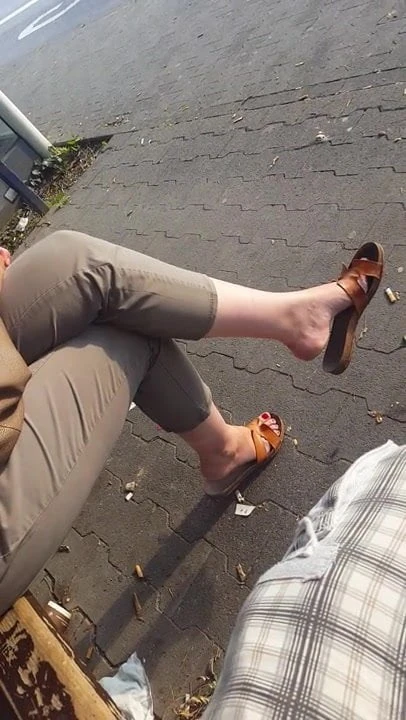 Milf feet pt.1